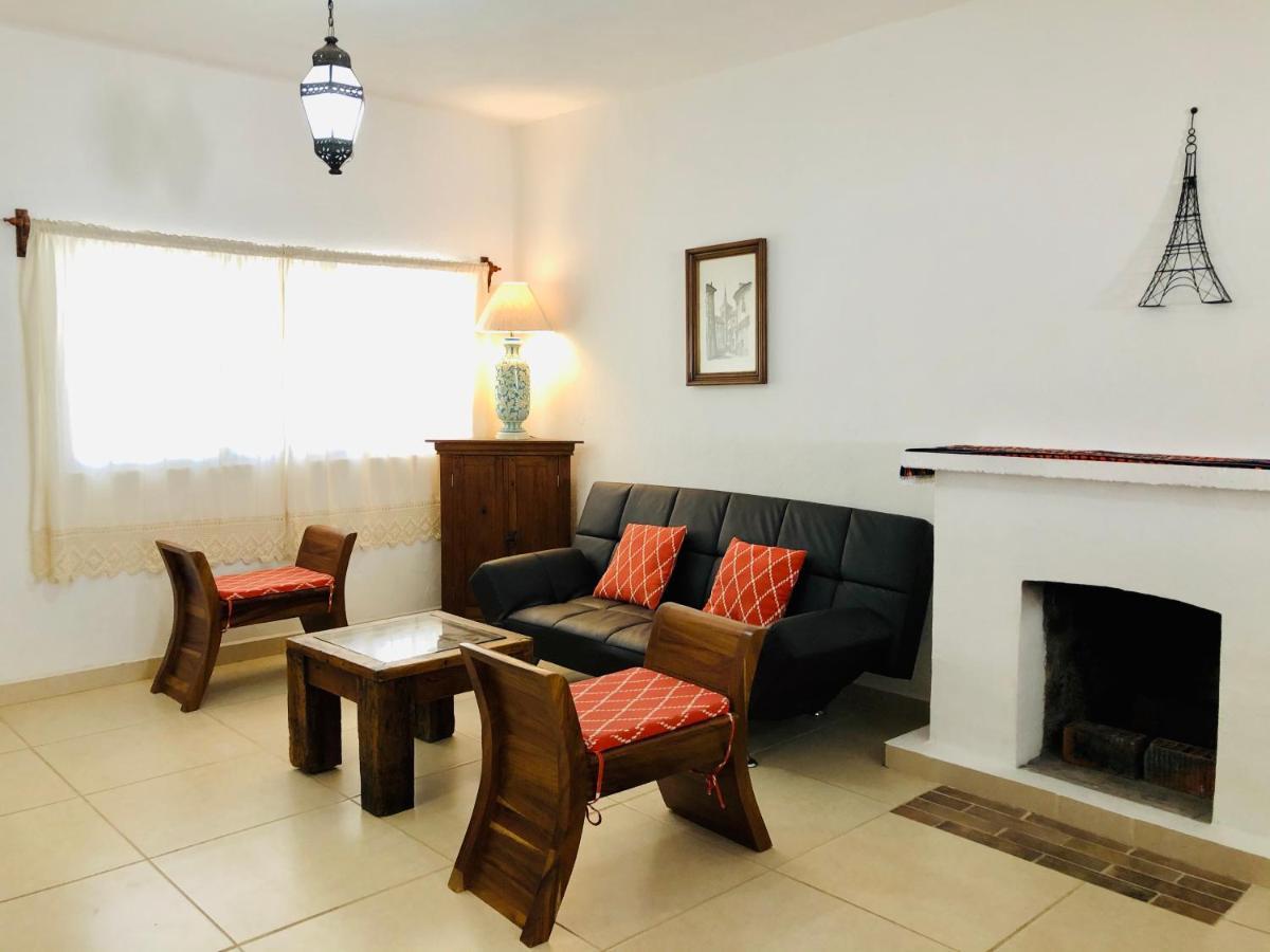 Club Vergel Resort Bernal Luaran gambar